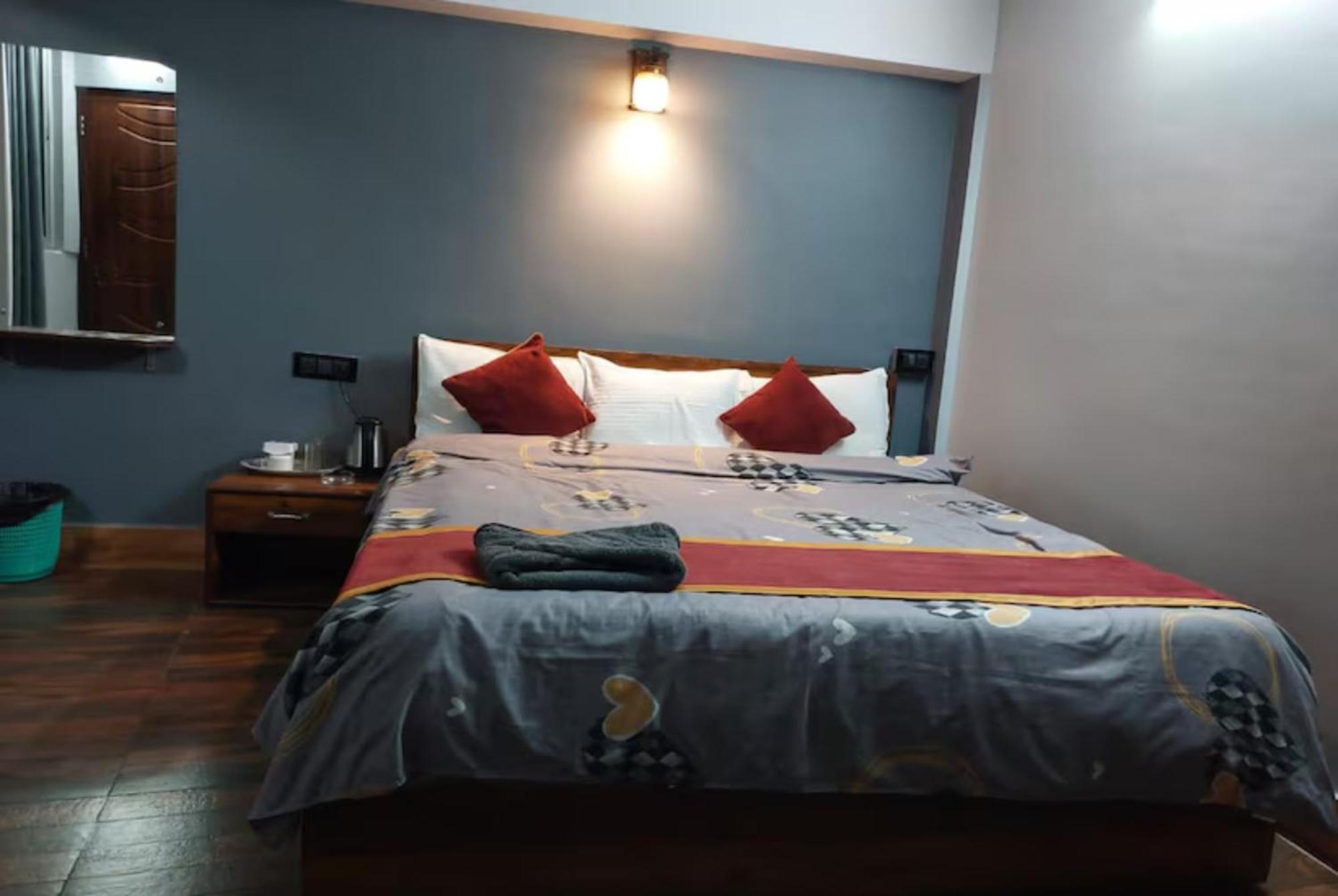 Hotel Pitstop Darjeeling - Excellent Service Recommended & Couple Friendly Exteriér fotografie