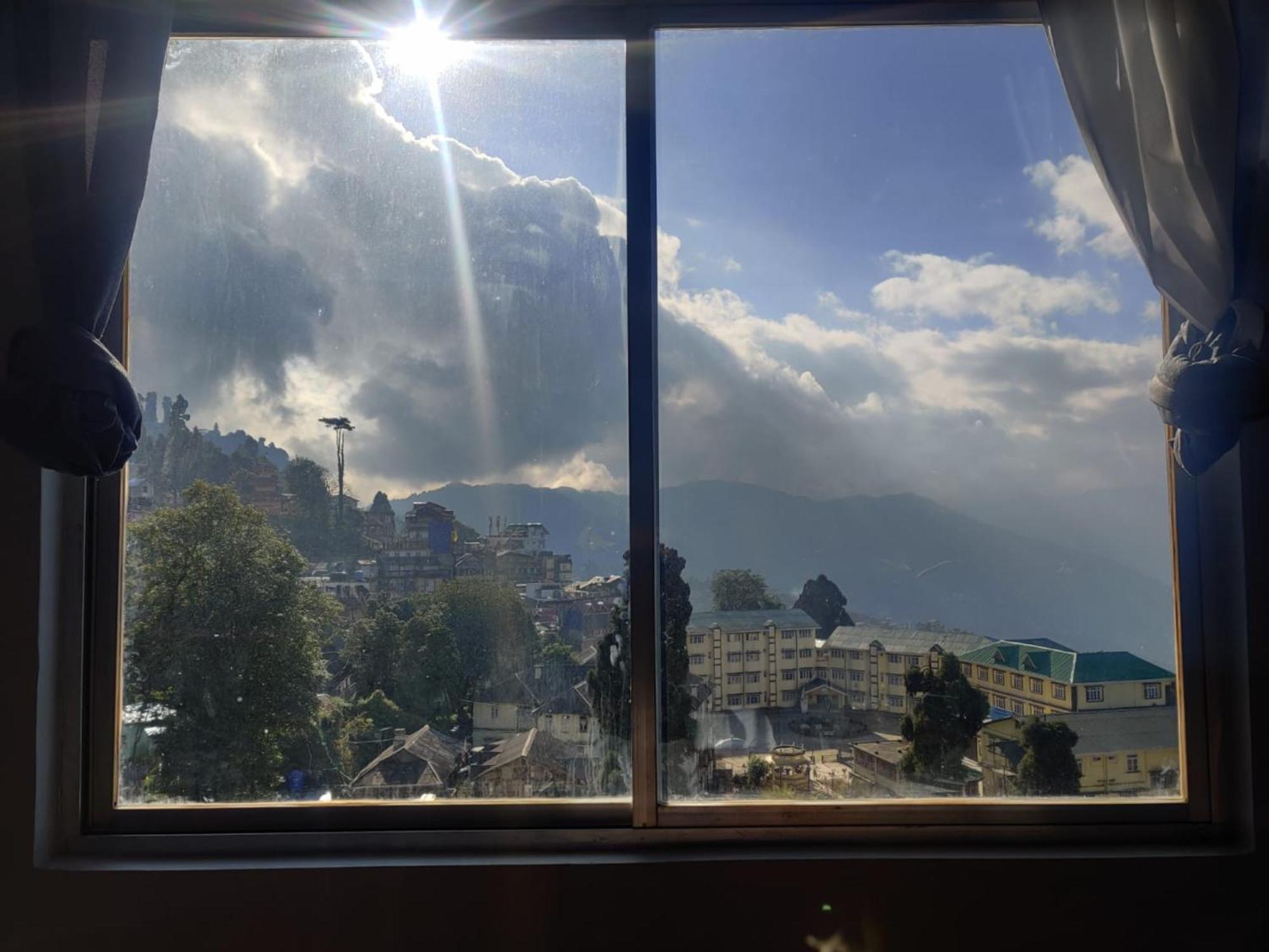 Hotel Pitstop Darjeeling - Excellent Service Recommended & Couple Friendly Exteriér fotografie