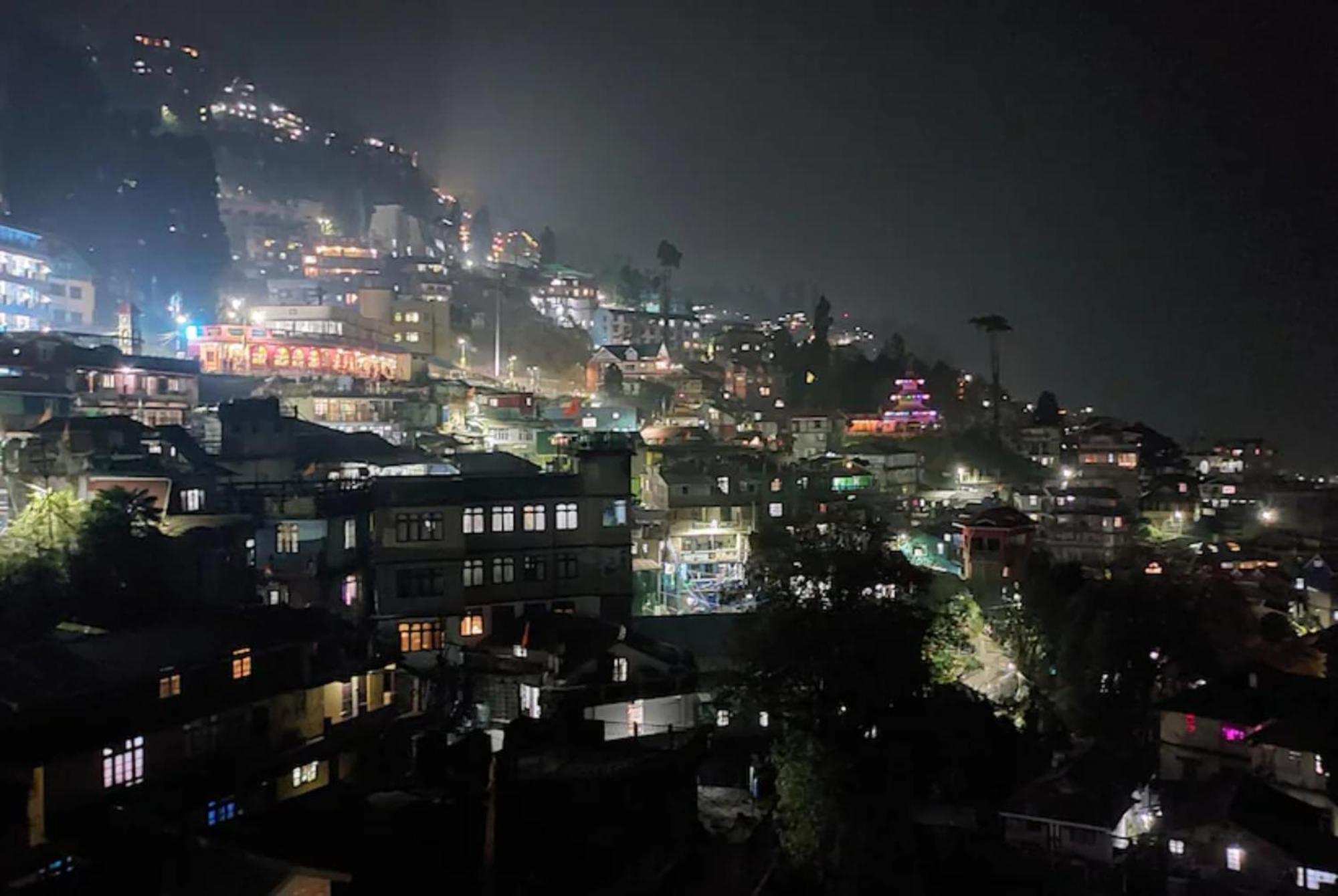 Hotel Pitstop Darjeeling - Excellent Service Recommended & Couple Friendly Exteriér fotografie